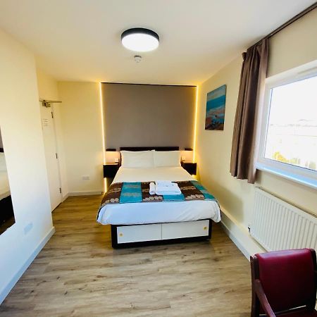 Almond Tree Hotel Bicester Eksteriør billede