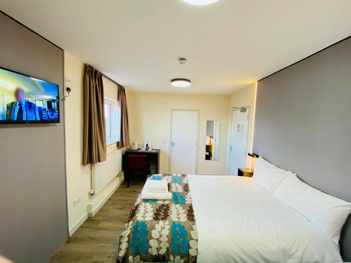 Almond Tree Hotel Bicester Eksteriør billede