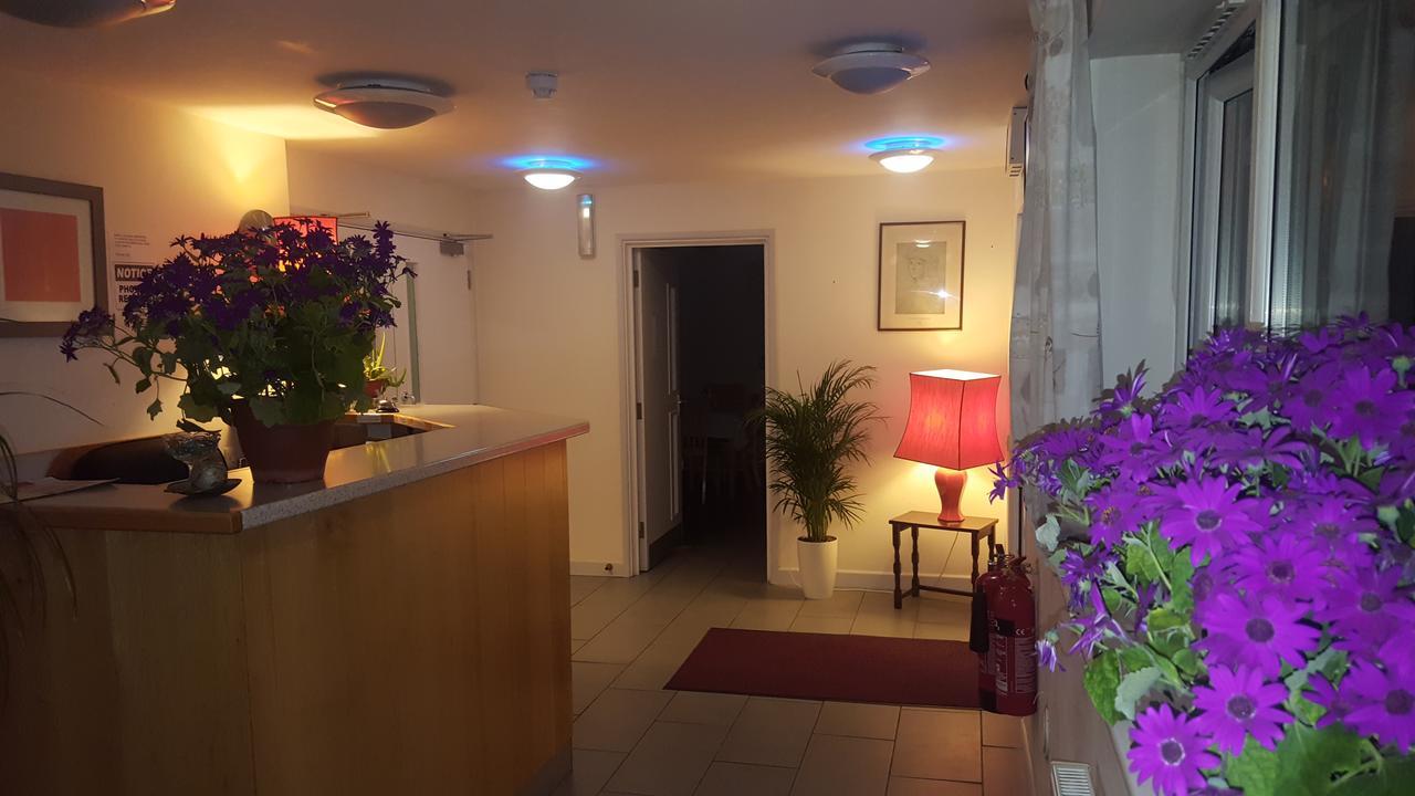 Almond Tree Hotel Bicester Eksteriør billede